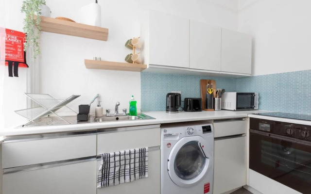 Peaceful and Light 1 Bedroom Flat in Kilburn