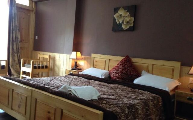 Hotel Blue Stone