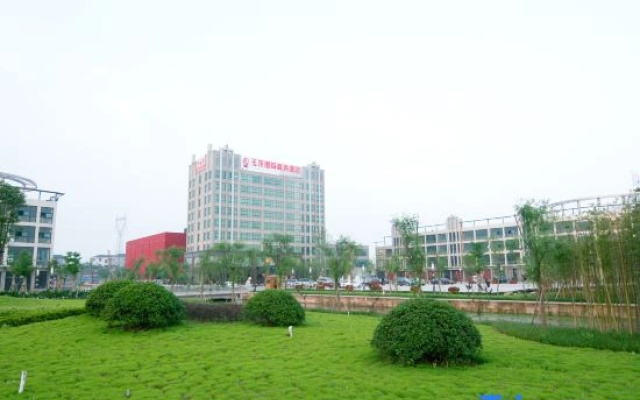 ZheShang ShiMao Yulong Hotel