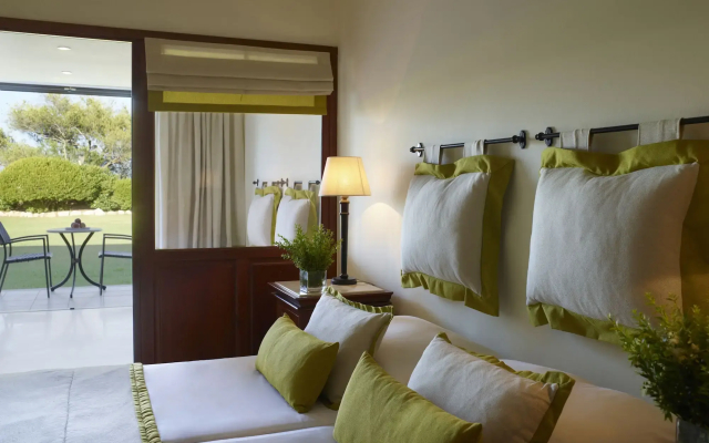 Roda Beach Resort & Spa