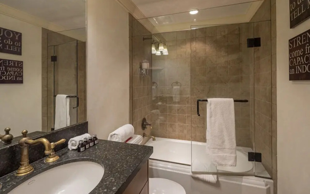 River Bliss by Exceptional Stays
