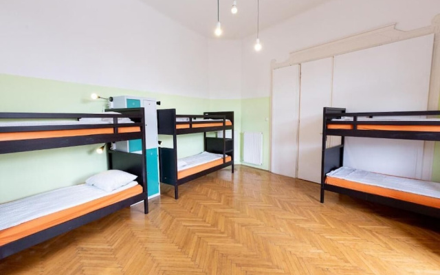 Spicy Hostel