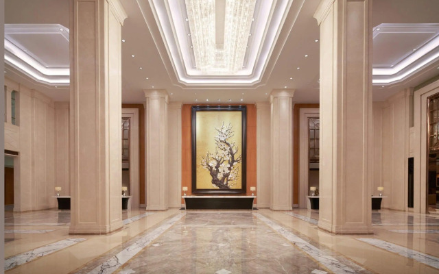 Sheraton Grand Wuhan Hankou Hotel