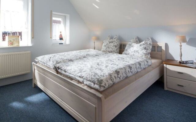 Country House at the Lighthouse