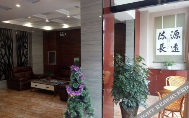 Sanmen Gorge 0398 Hot Spring Hotel