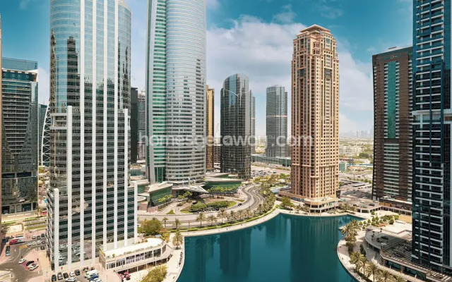 HomesGetaway- 1BR in JLT Lake Views