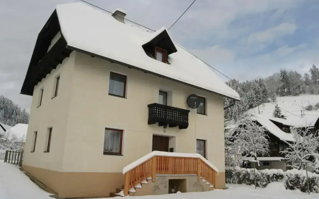 Scenic Holiday Home in Deutsch Griffen near Hochrindl