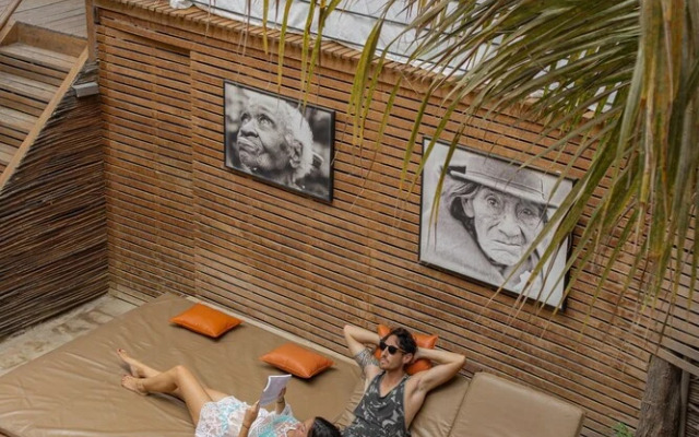 Eco Lodge