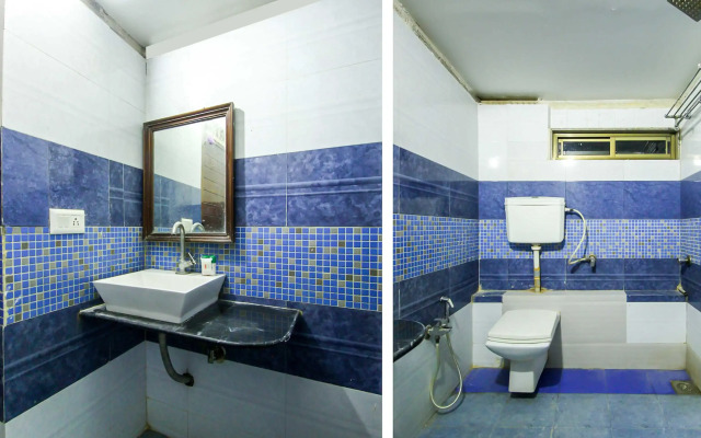 OYO 893 Hotel Seven