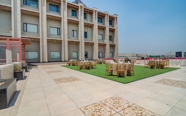 Hotel Home In By Amrik Sukhdev