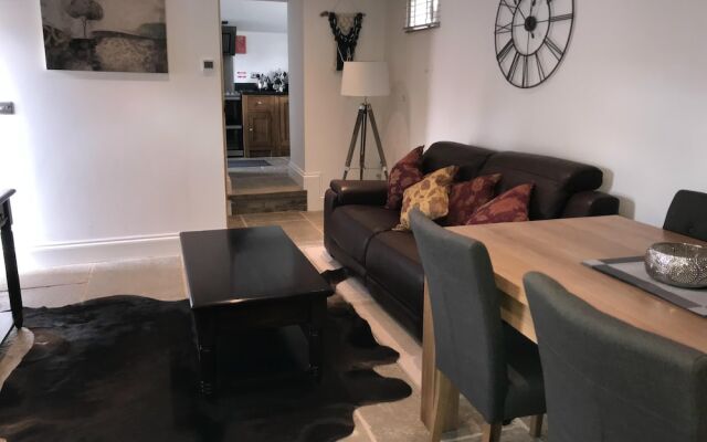 2 Bed Barn Alton Towers Chatsworth Polars Peaks