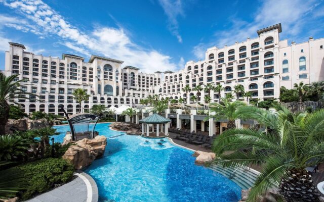 Lotte Hotel Jeju