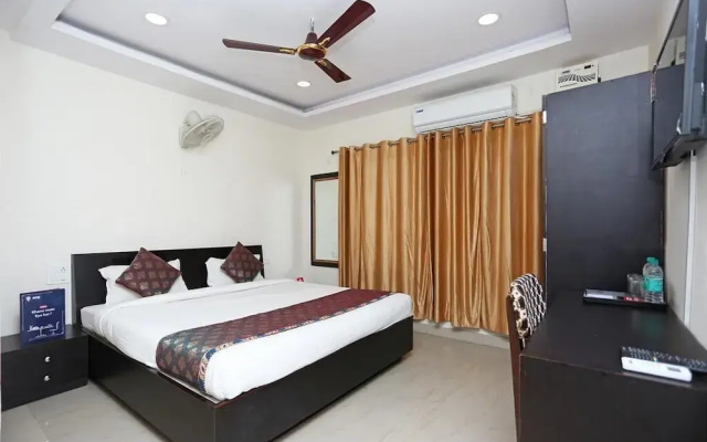 OYO Flagship 121 Hotel Sahu