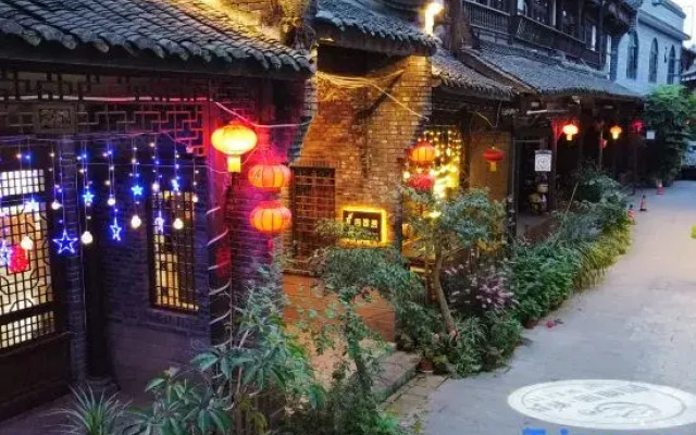 Street town, four-dimensional home