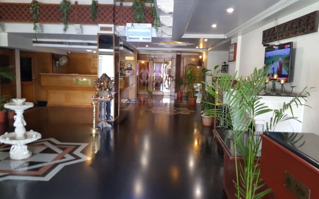 Hotel Arch Manor