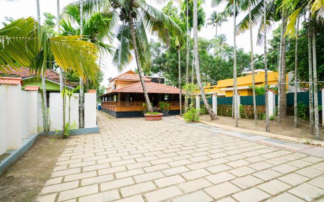 OYO 78021 Atharvam Resort