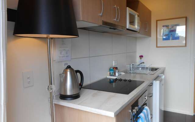 Tidelines of Bicheno