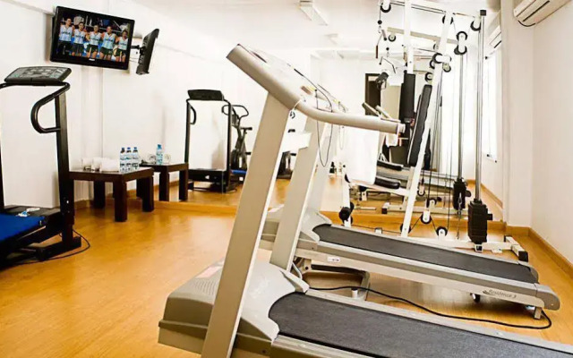 Urquiza Apart Hotel & Suites