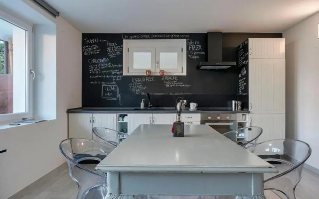 APT24 - Oasi with Swimming pool & Gym