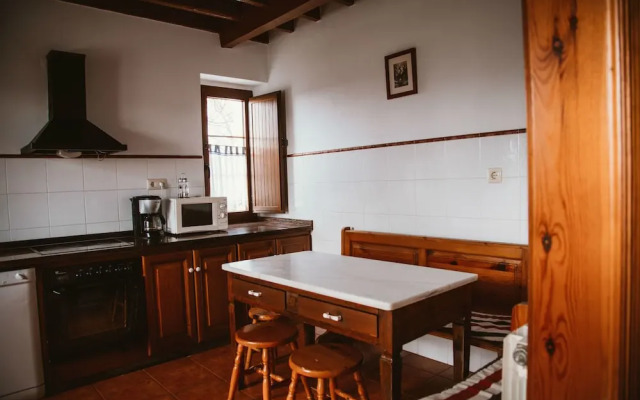 Casa Carquera, in the Heart of Asturias