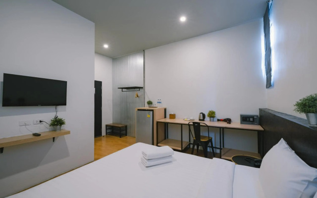The Arbern Hostel x Bistro