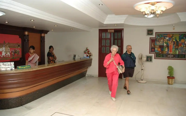 Hotel Gnanam