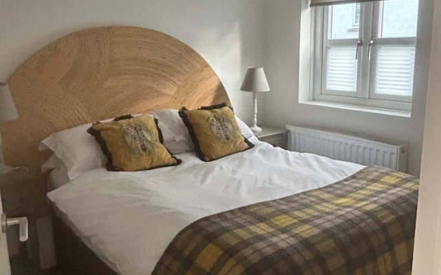 Cozy Chalet in Abergavenny