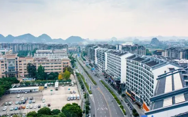 jiang yue mei su (Guilin Liangjiang Sihu Branch)