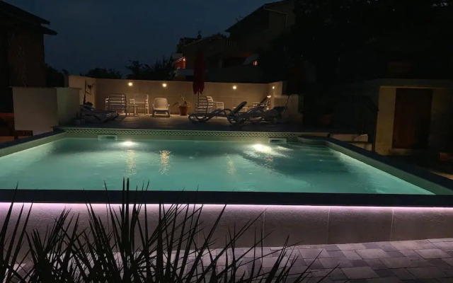 Awesome Home in Ika With Wifi and 2 Bedrooms