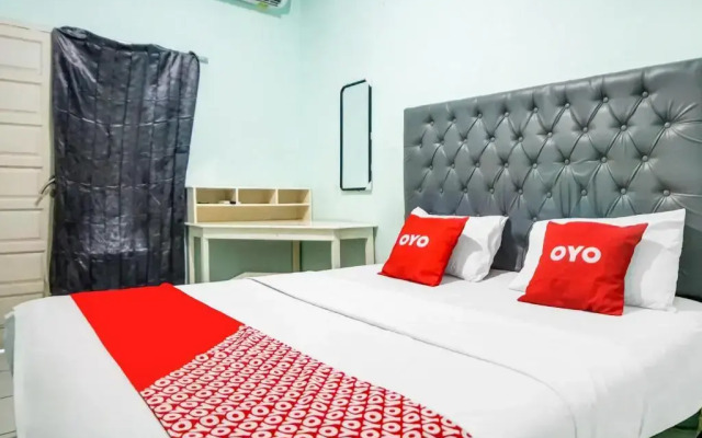 OYO 91163 Roemah Gh