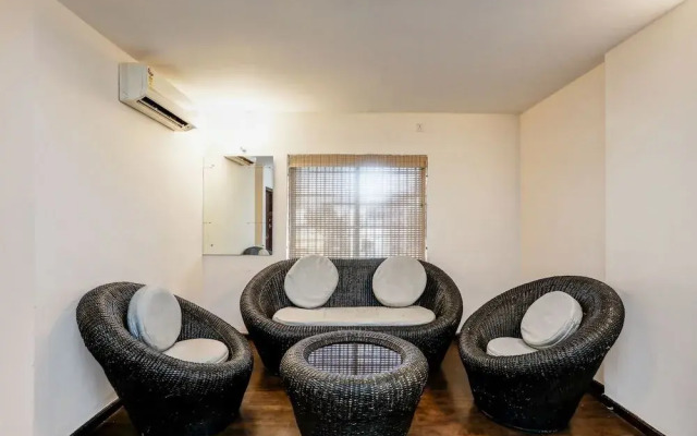 Collection O 50126 Hotel Sk Elegance
