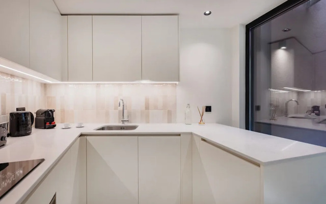 Minimalist Loft at Terracotta Collection