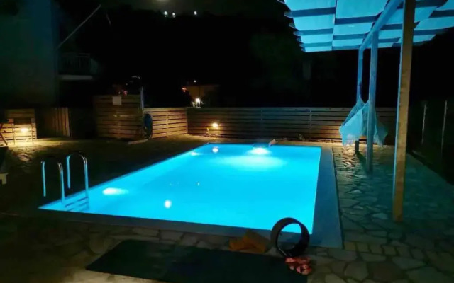 Sea Breeze Apartments - n.1 with private pool