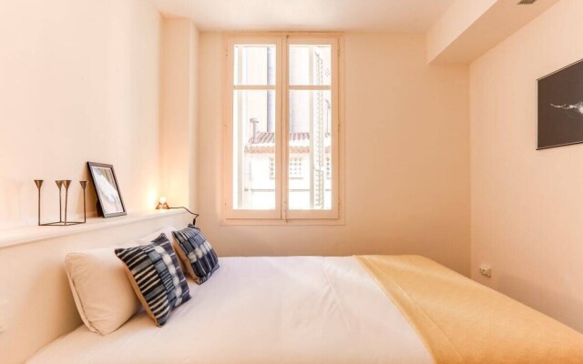 Design 2bed in the Heart of Gracia