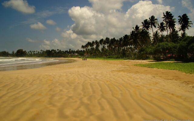 Weligama Bay Resort