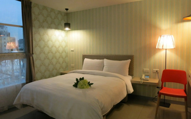 S&E Hotel
