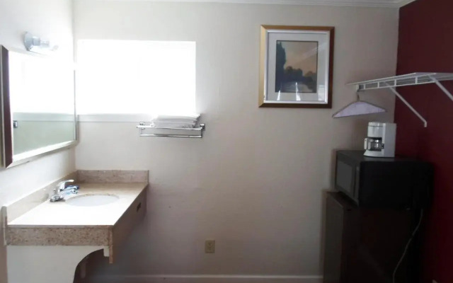 Budget INN At The Heavenly Gondola