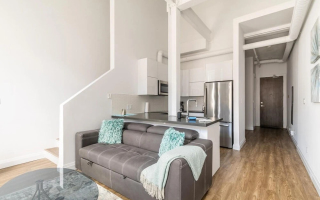 2 Storey Loft Gym Free Parking
