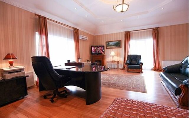 Park Hotel Piramida