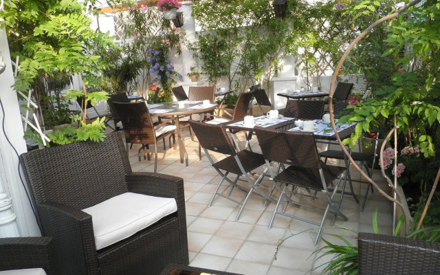 Hôtel Eden - La Baigneuse