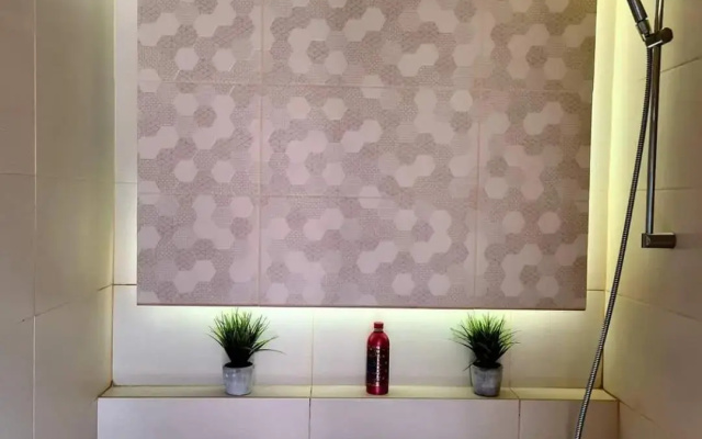 Laci lak modern apartment