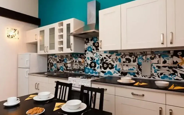 Blooms Boutique Hostel Inn & Apartments