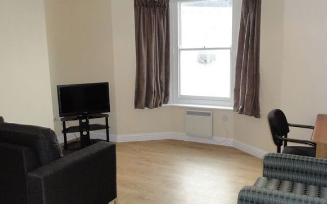 MAX Serviced Apartments Brighton, Charter House