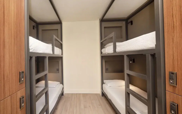 Moda Drei - Concept Hostel