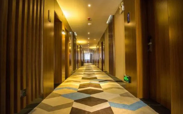 Durian Canday Hotel (Pizhou Wanxing Commercial Street Store)