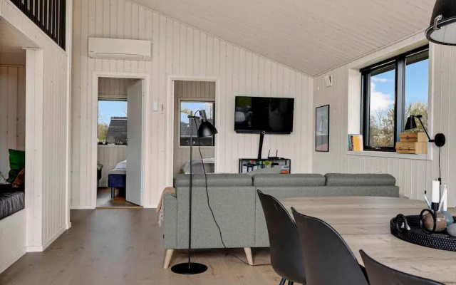 5 Star Holiday Home in Horve