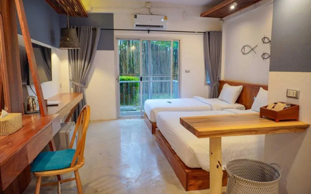 Dugong Village-Green Hotel