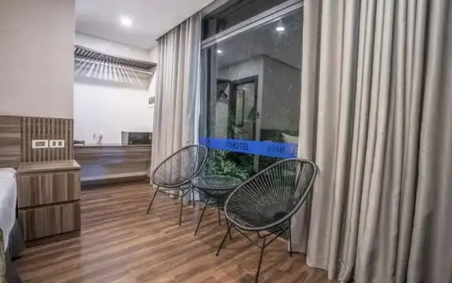 3T Hotel