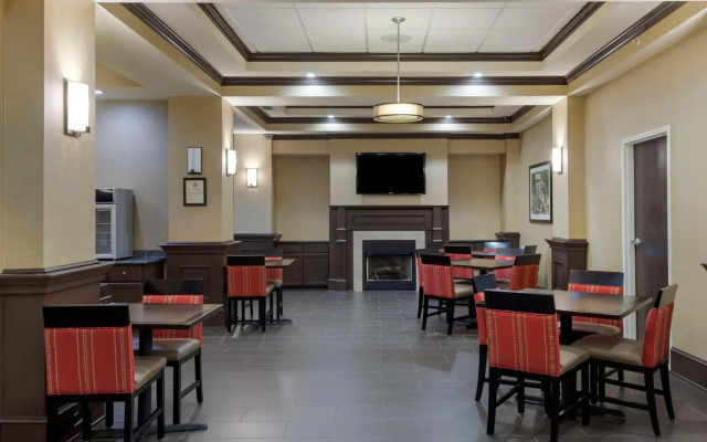 Comfort Inn & Suites North Little Rock McCain Mall