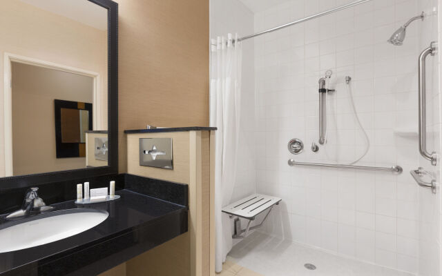 Fairfield by Marriott Inn & Suites Houston North/Cypress Station